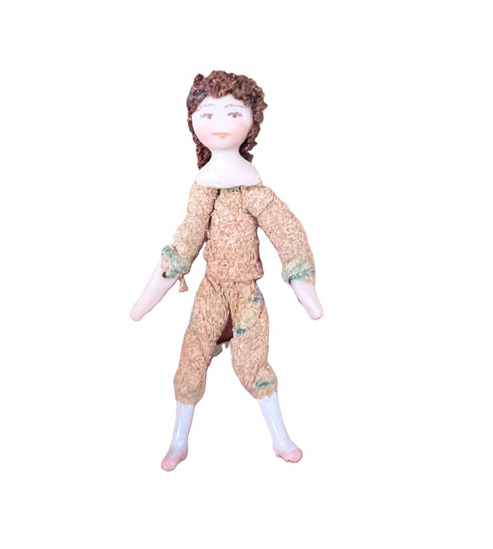 1/24th Ready to Dress Girl