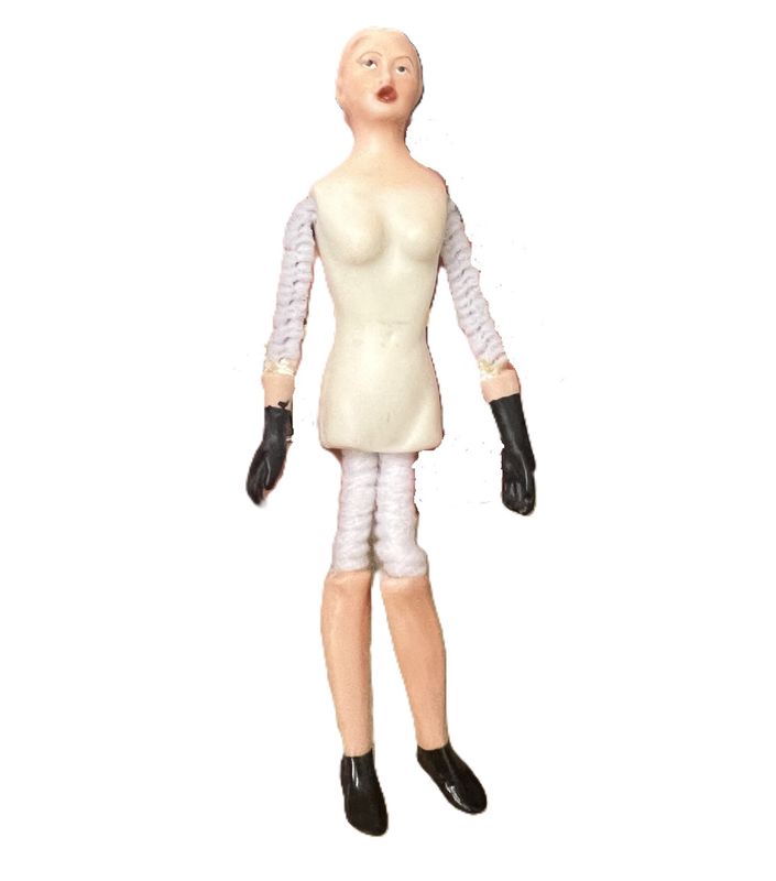 Christmas Caroler to Dress