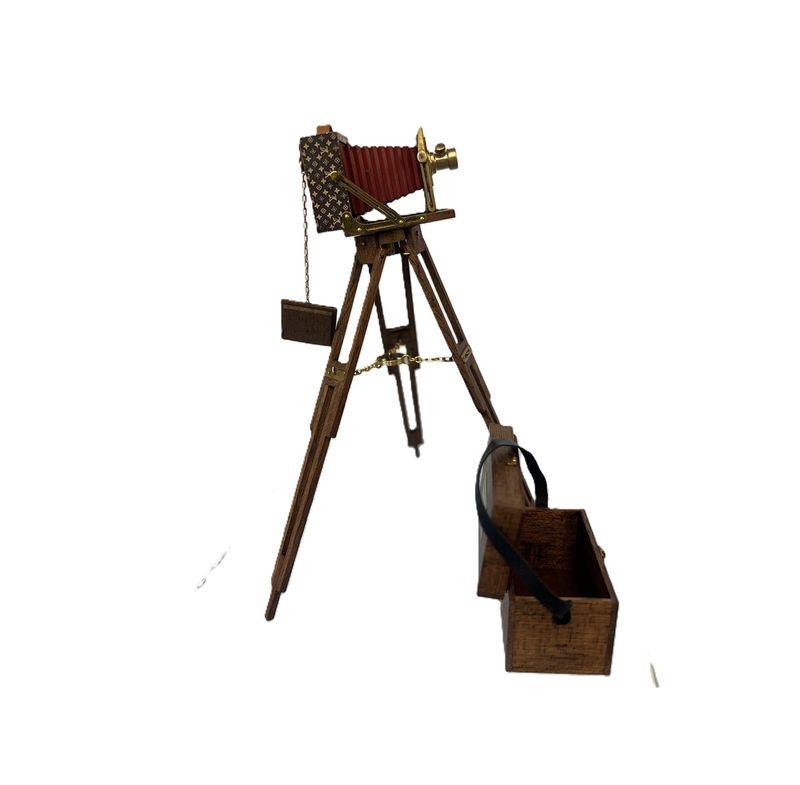 Tripod Camera with Photo Box