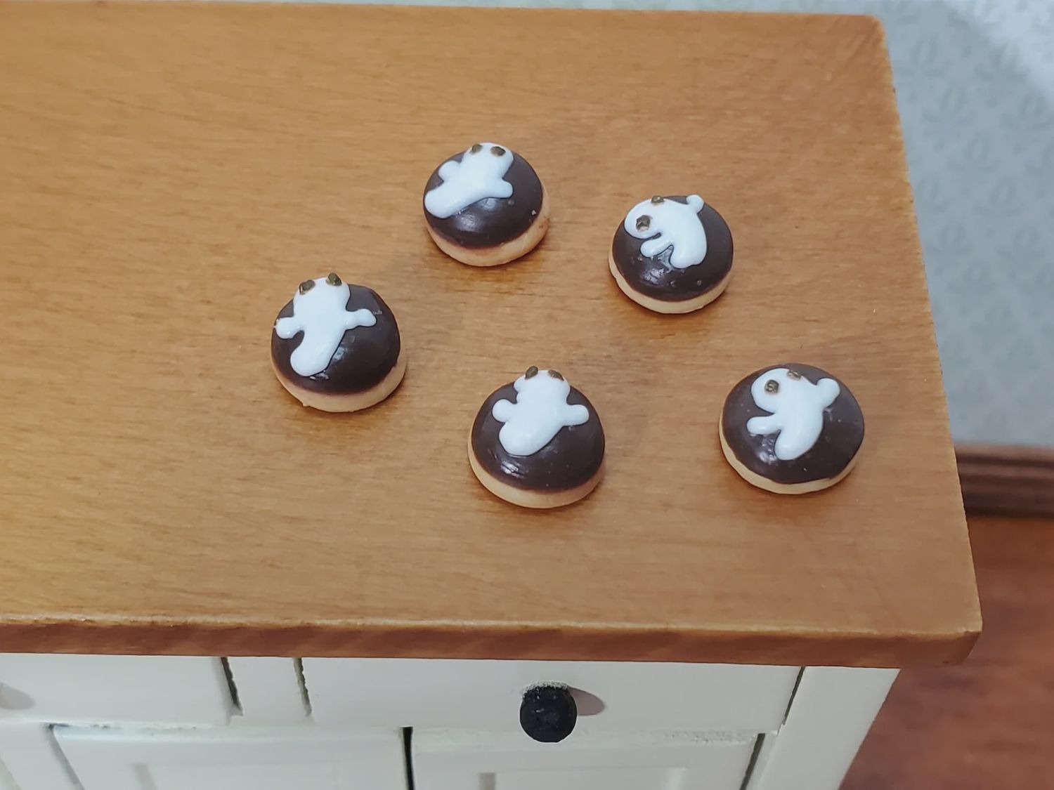 Pastries Donuts Halloween Ghosts Theme Set/5