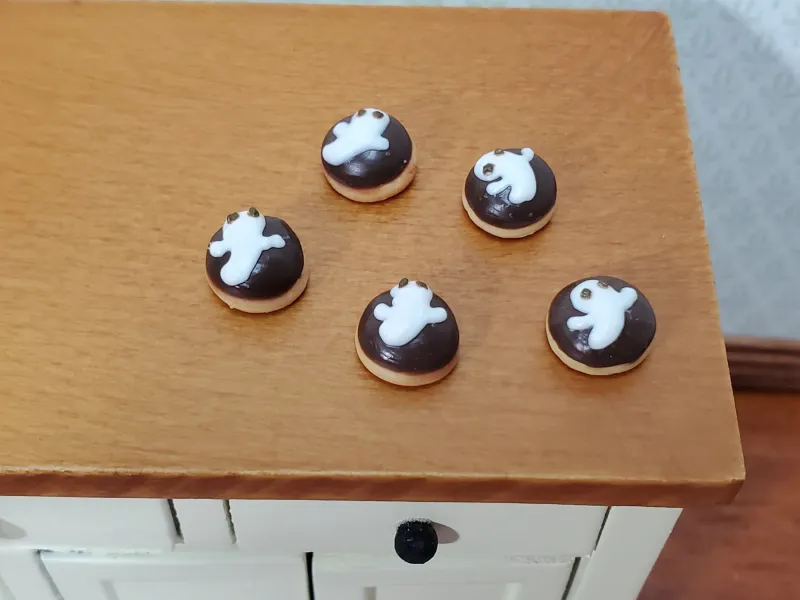 Pastries Donuts Halloween Ghosts Theme Set/5