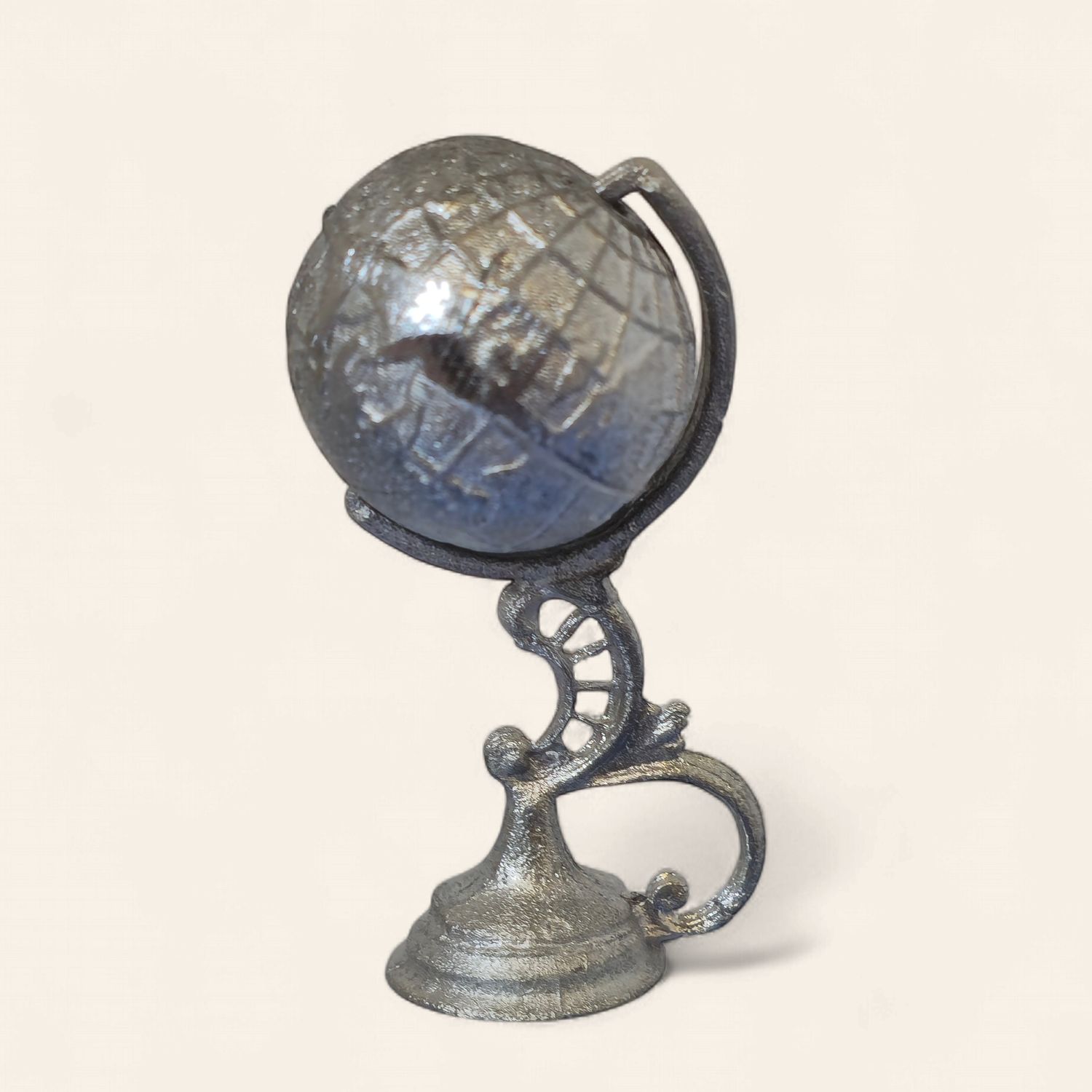 PMD396 Unpainted Metal Globe That Spins