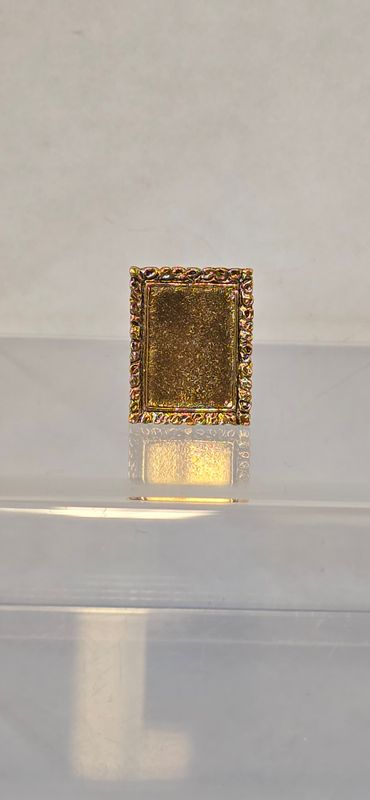 JK612  Gold Tone Rectangular Picture Frame