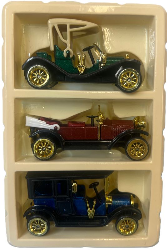 1/48th Set of Three Old-Timey Cars