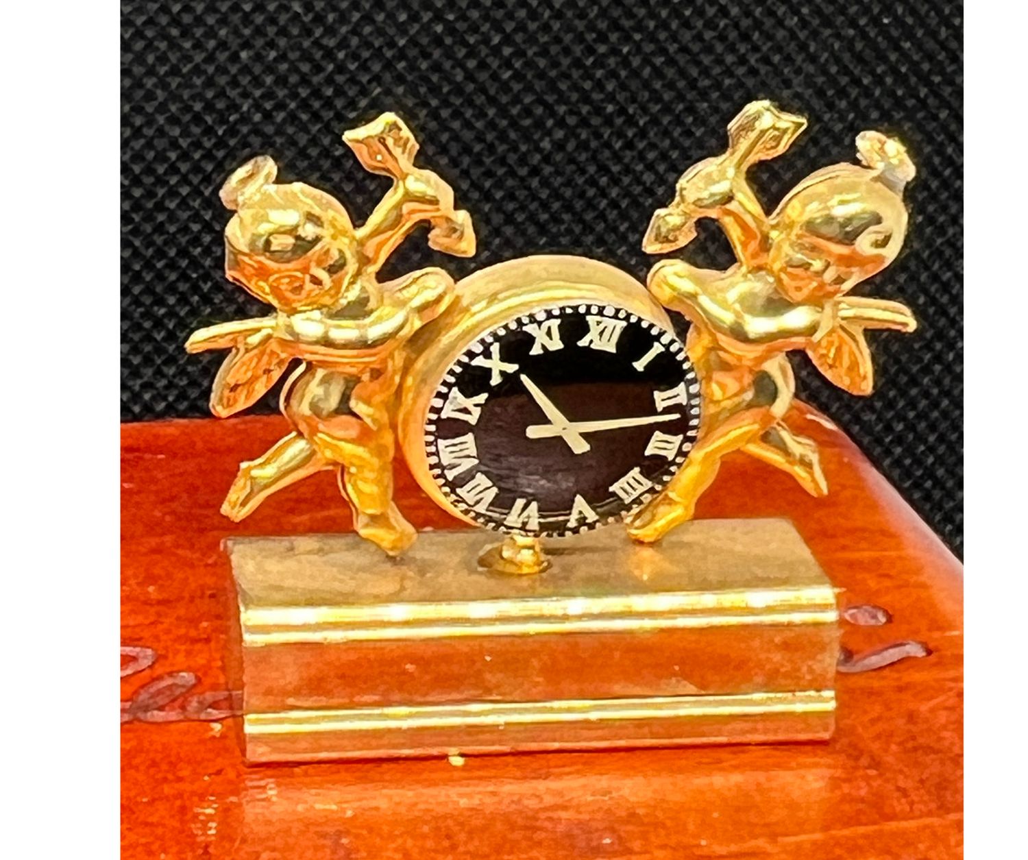 Cherub Design Clock