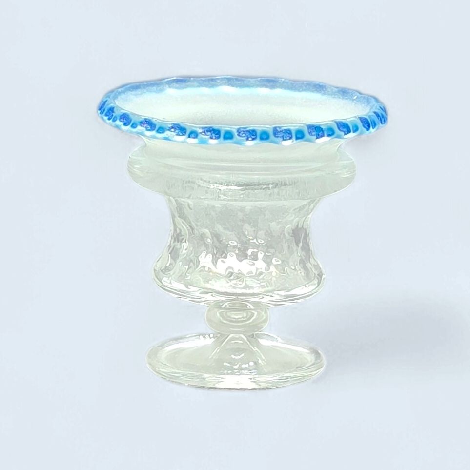 CBG101b Frosted Glass Crown Bowl w/Blue