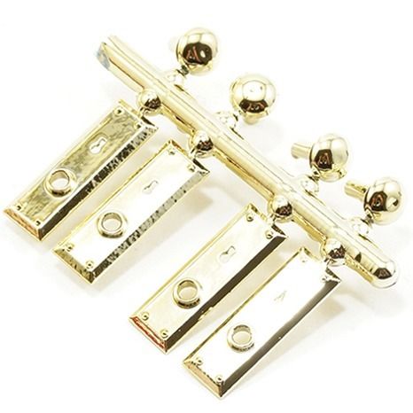 CB2724 - Door Hardware Gold 4 Knobs/4 Plates