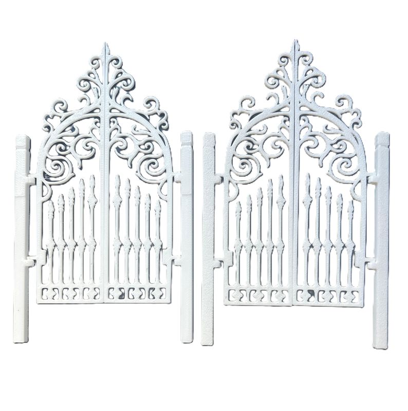 2 Sets of Mini Dollhouse Victorian Style Imitation Iron Gates