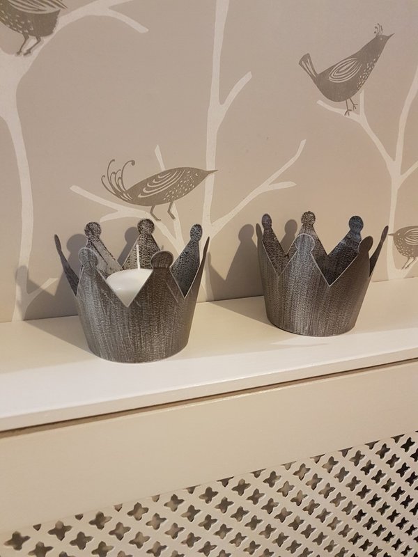 Set of 2 sliver crowns