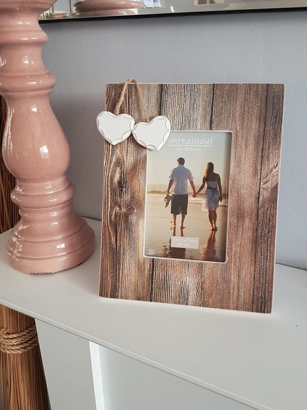 Wooden picture frame with 2 hearts