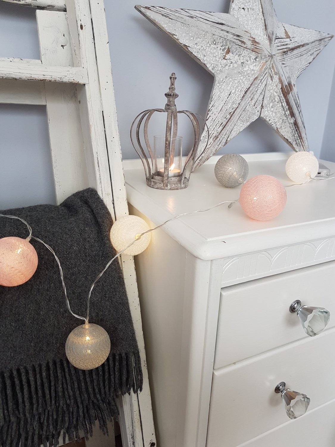 pom pom ball lights