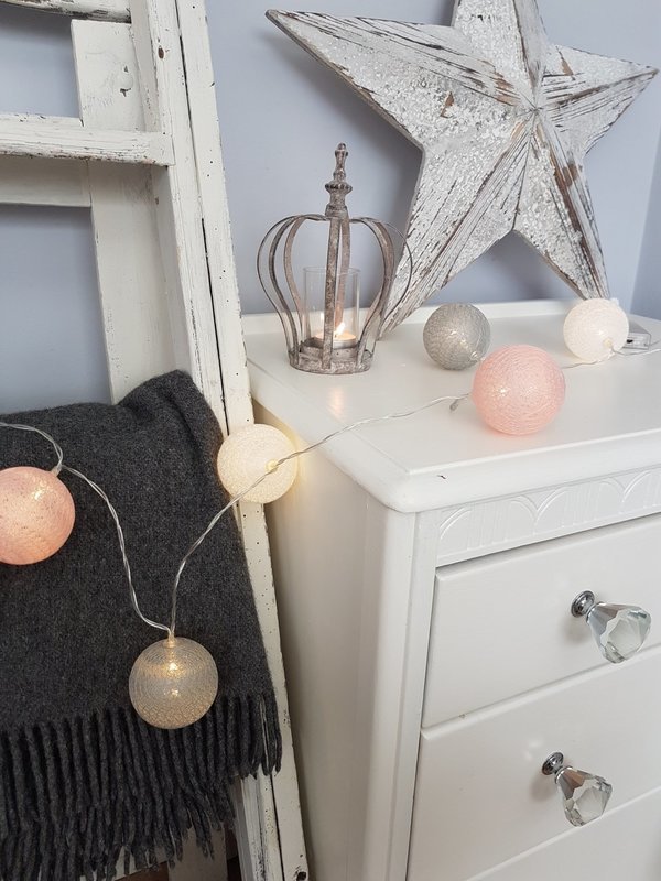 pom pom ball lights