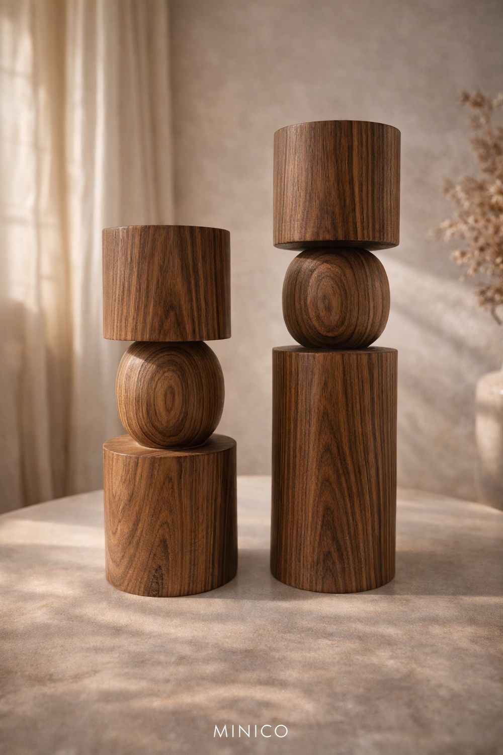 Duo de porte bougies en bois de noyer