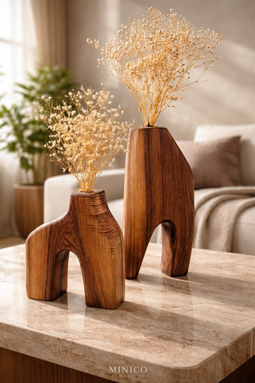 Duo de vases nordique en bois de noyer
