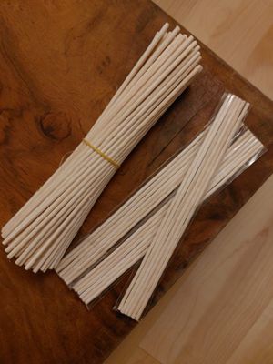 Patyczki rattanowe do dyfuzorów NATURALNE 20cm/3mm - 500 szt