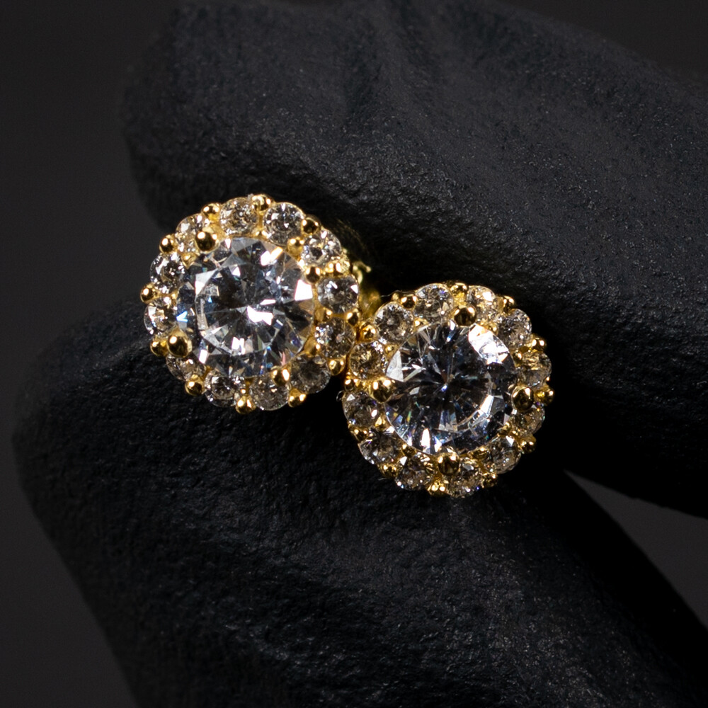 Men&#39;s Round Pointer Gold Sterling Silver Stud Earrings