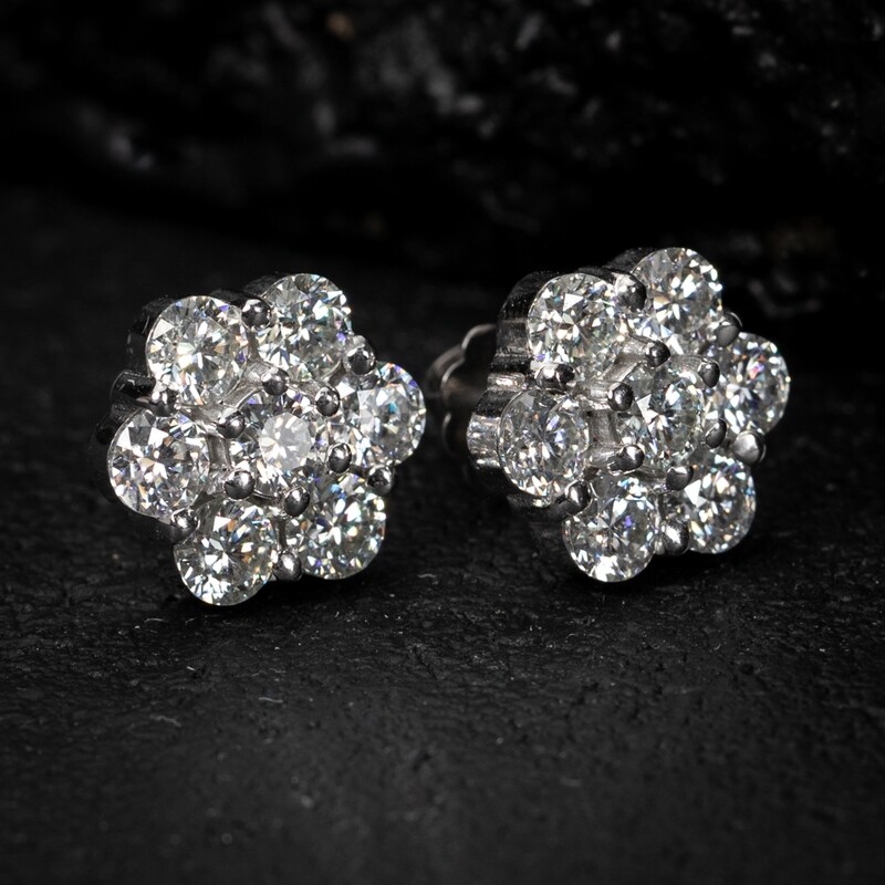 Large Round 2.8Ct VVS D Color Moissanite White Gold 925 Sterling Silver Flower Cluster Hip Hop Screw Back Stud Earrings