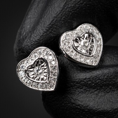 Small Elegant White Gold 925 Sterling Silver Women&#39;s Heart Stud Earrings