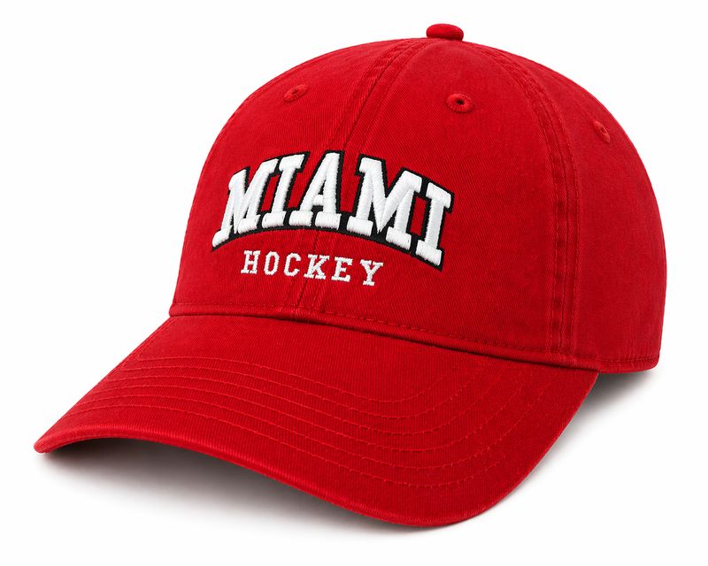 RED HOCKEY HAT