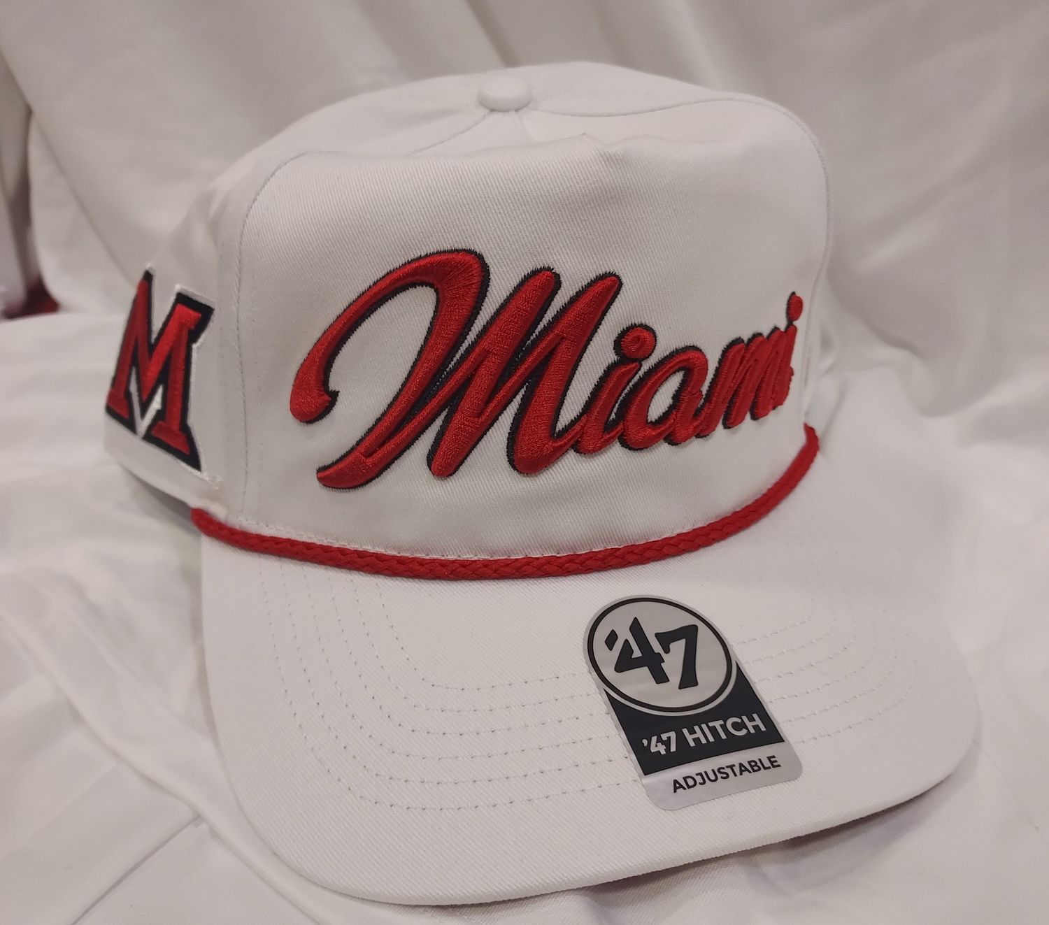 White Overhand Hitch Miami in Script with Red Rope