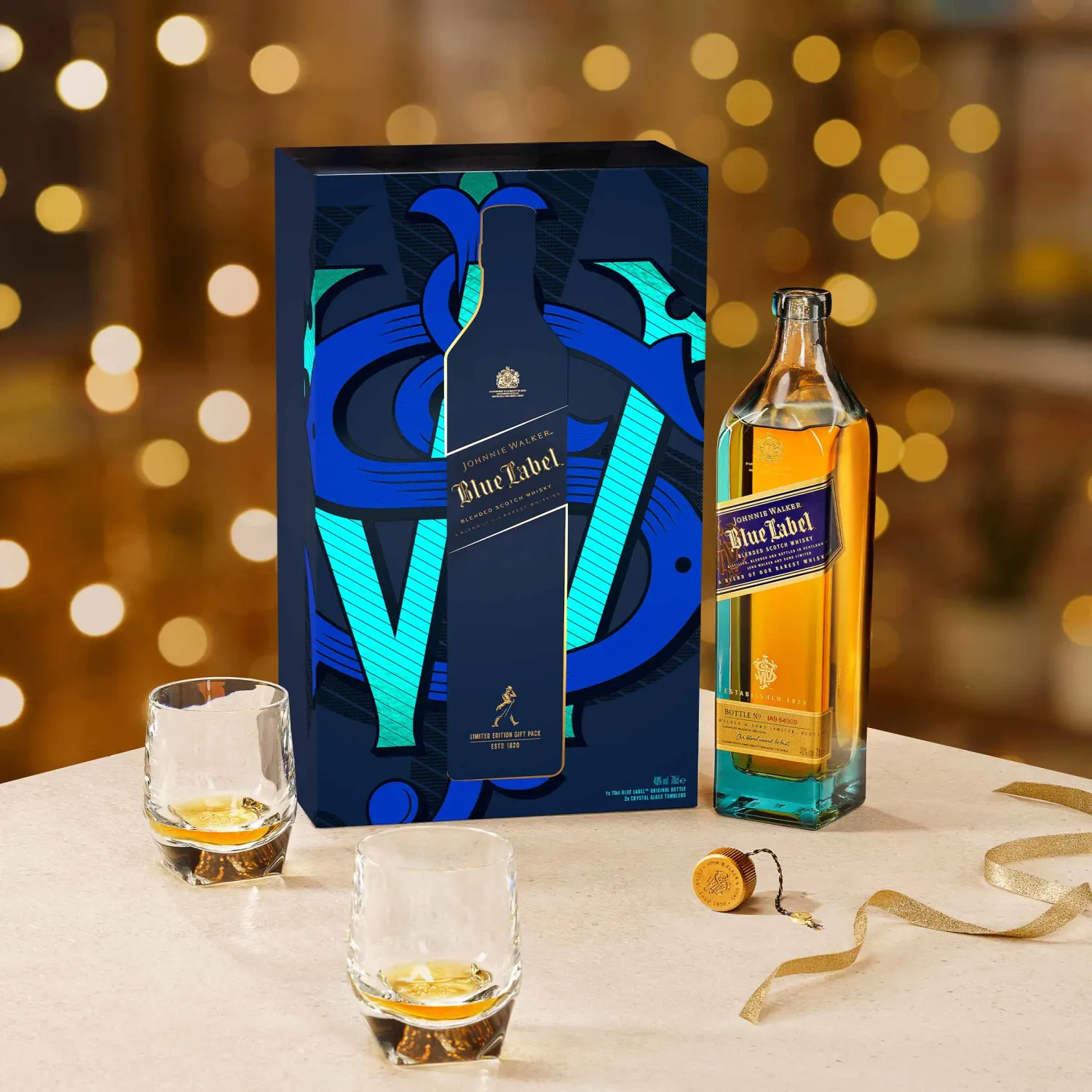 Johnnie Walker Blended Scotch Blue Label 80 W/ Crystal Glasses , 750ml
