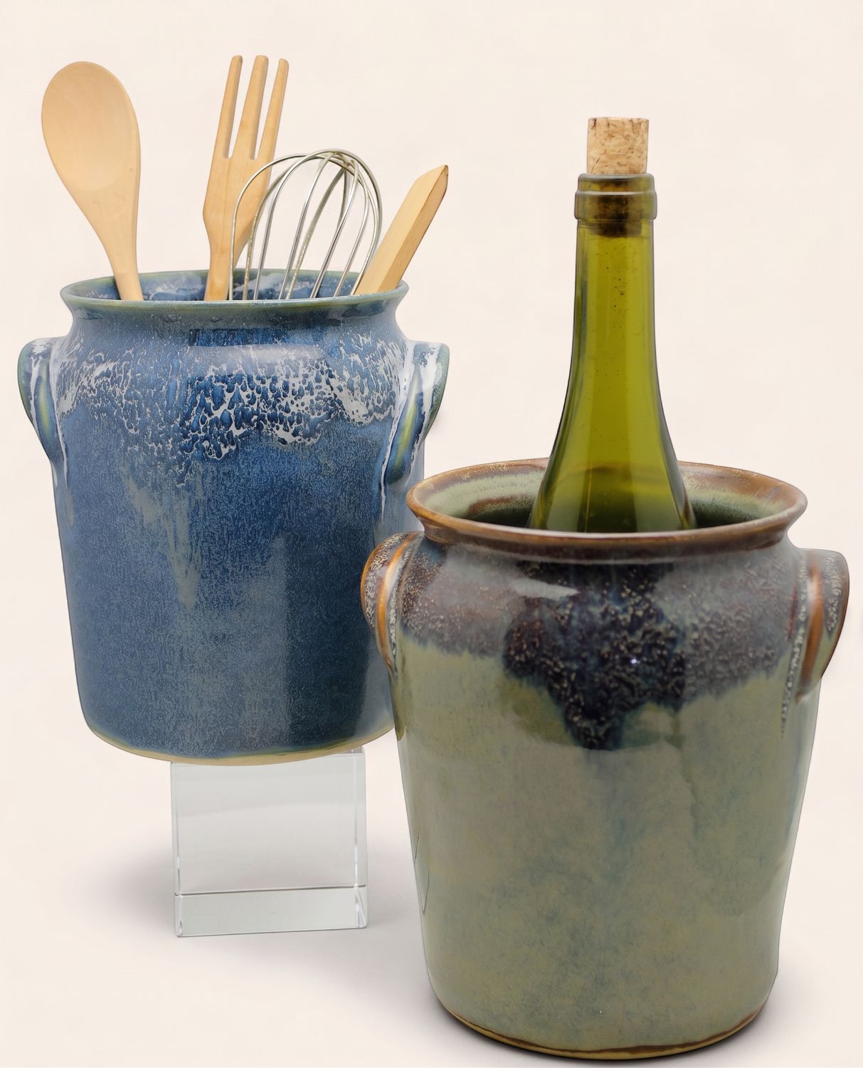 LA037 : UTENSIL HOLDER