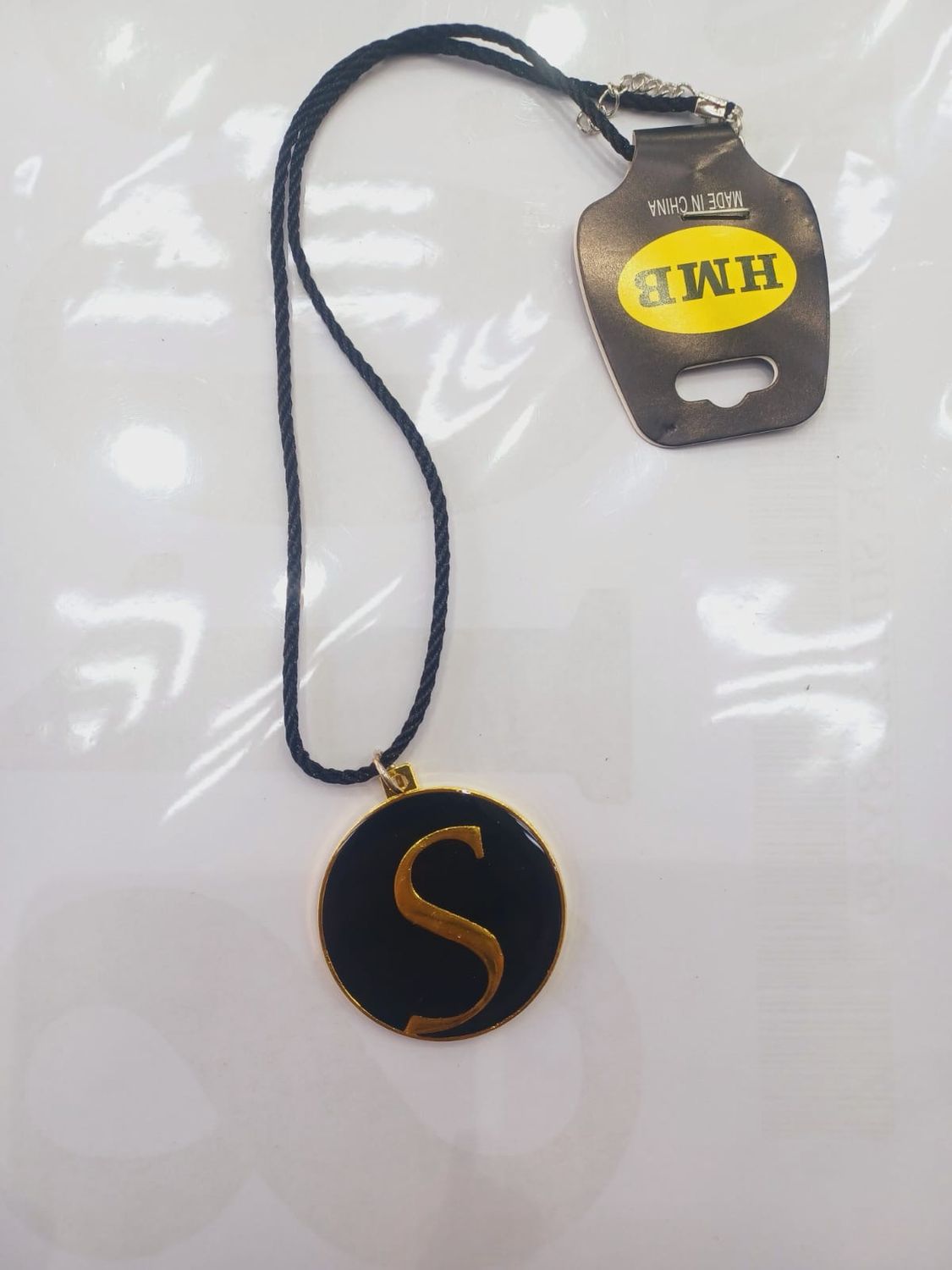 علاقي حرف اس