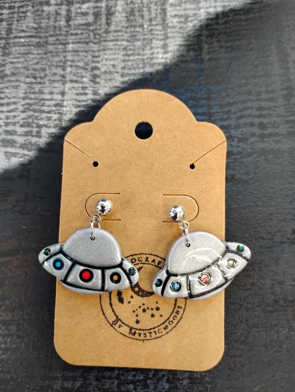 The "Technicolor Traveler" Dangles