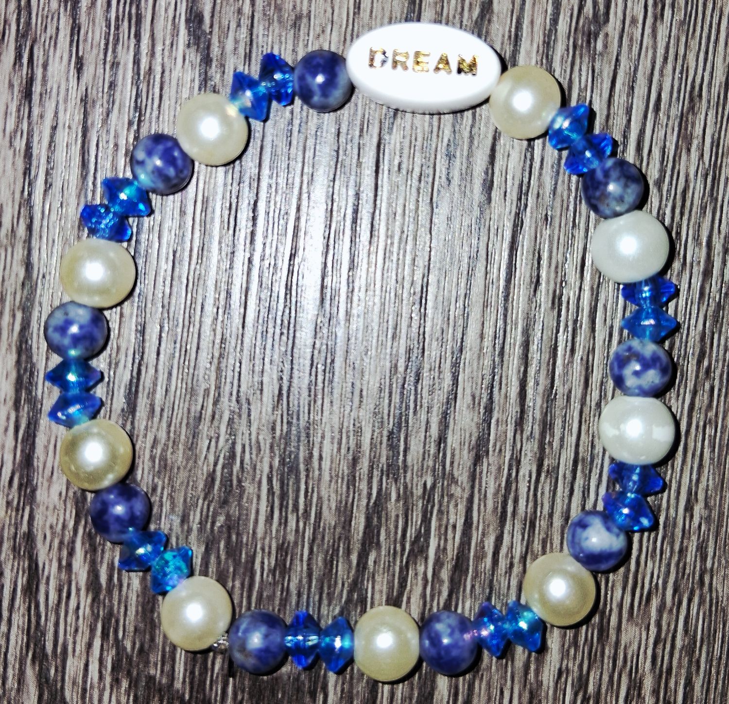 "The Dreaming Blue Pearl" Mens' Beaded Bracelet by SHYNAI