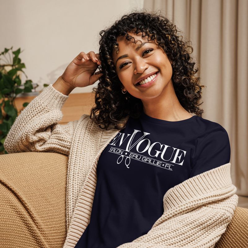EN VOGUE SALON EGAD Women's Relaxed T-Shirt