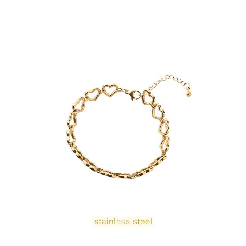 Linked Hearts Bracelet Gold
