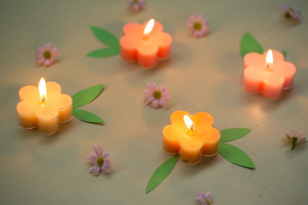 Set van 4 bloemetjes waxinelichtjes