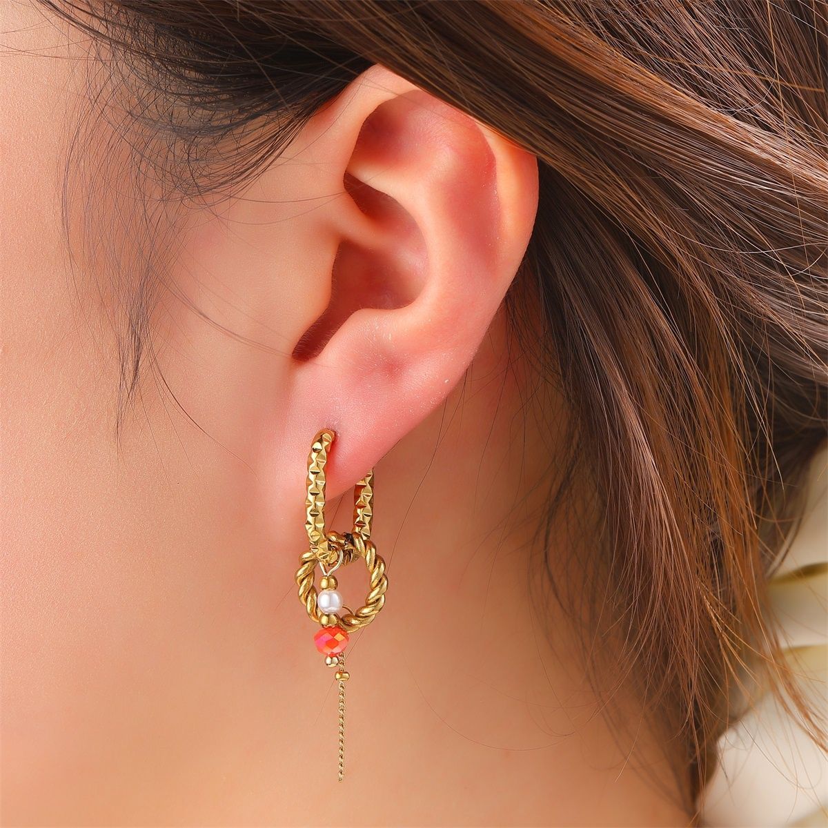 Round + Stone Hoop - Gold / Coral