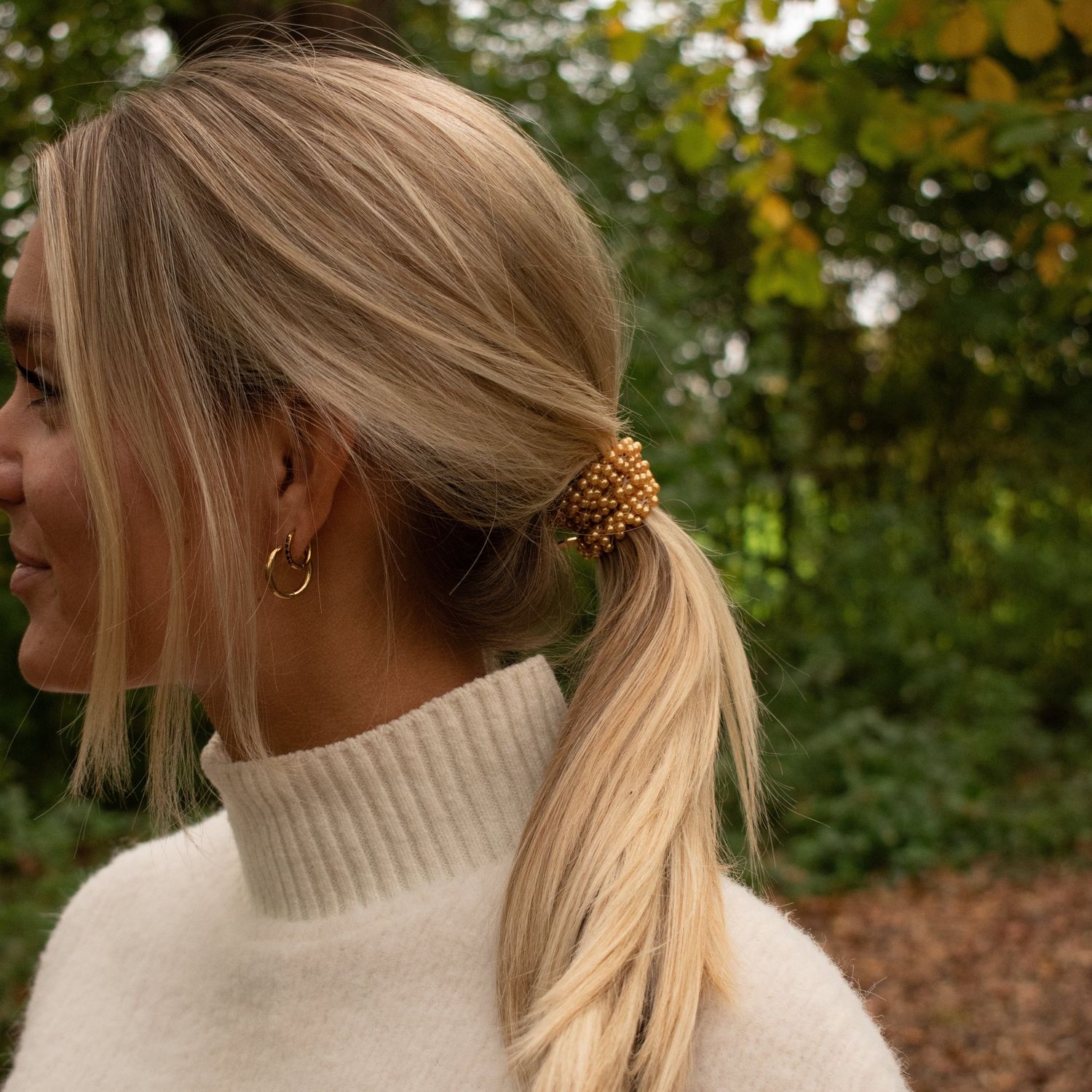 Stiekie - Gold Pearls