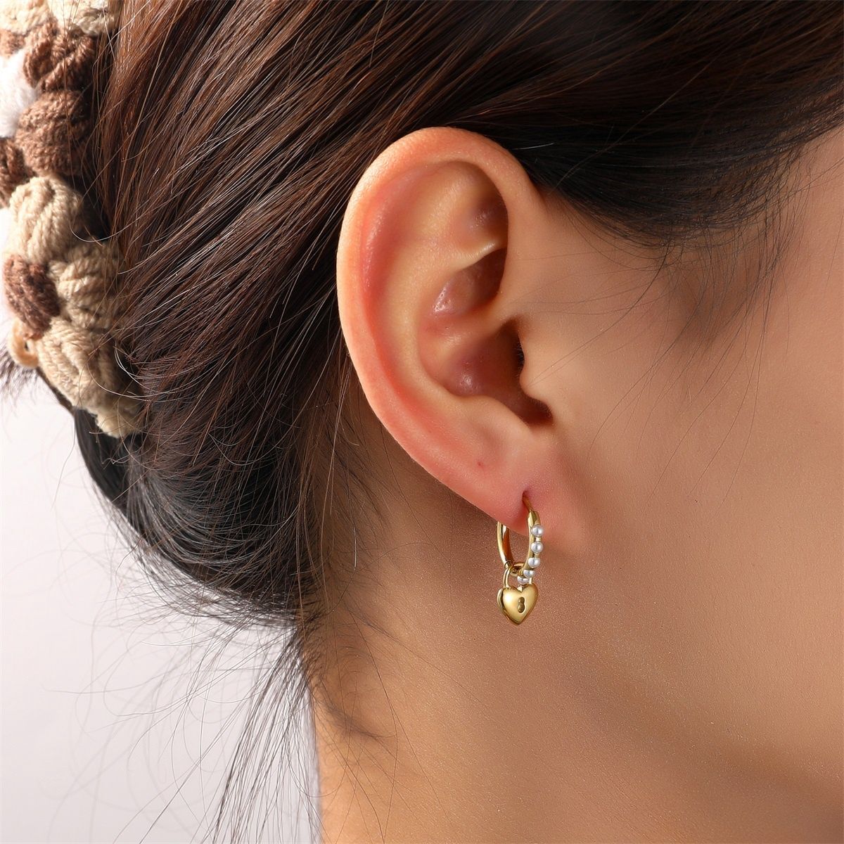 Pearly Lock Hoop - Gold