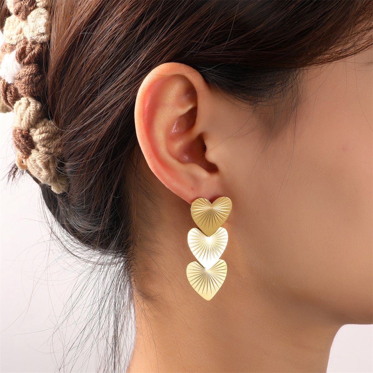 Radiant Heart Drop - Gold