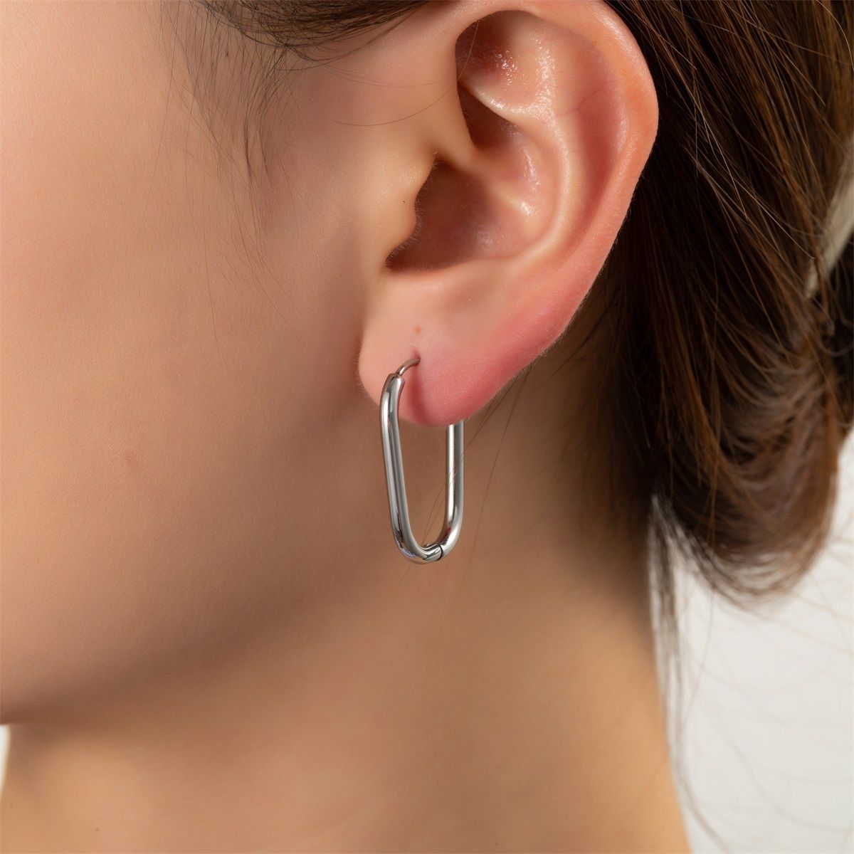 Oval Hoop - Silver