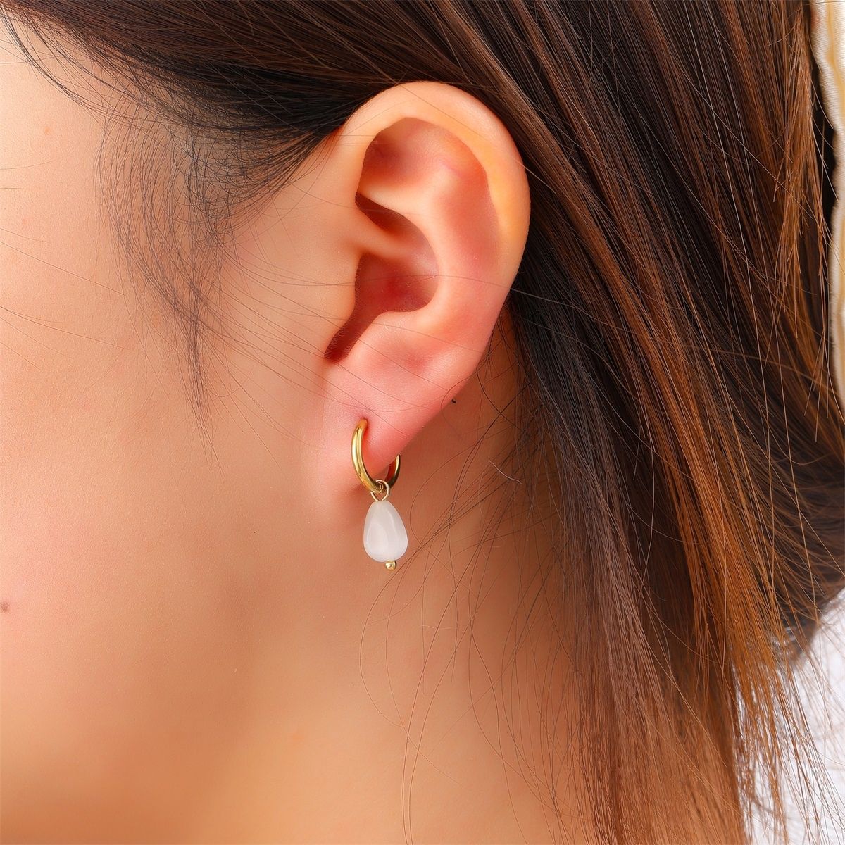 Drop Stone Hoop - White + Gold