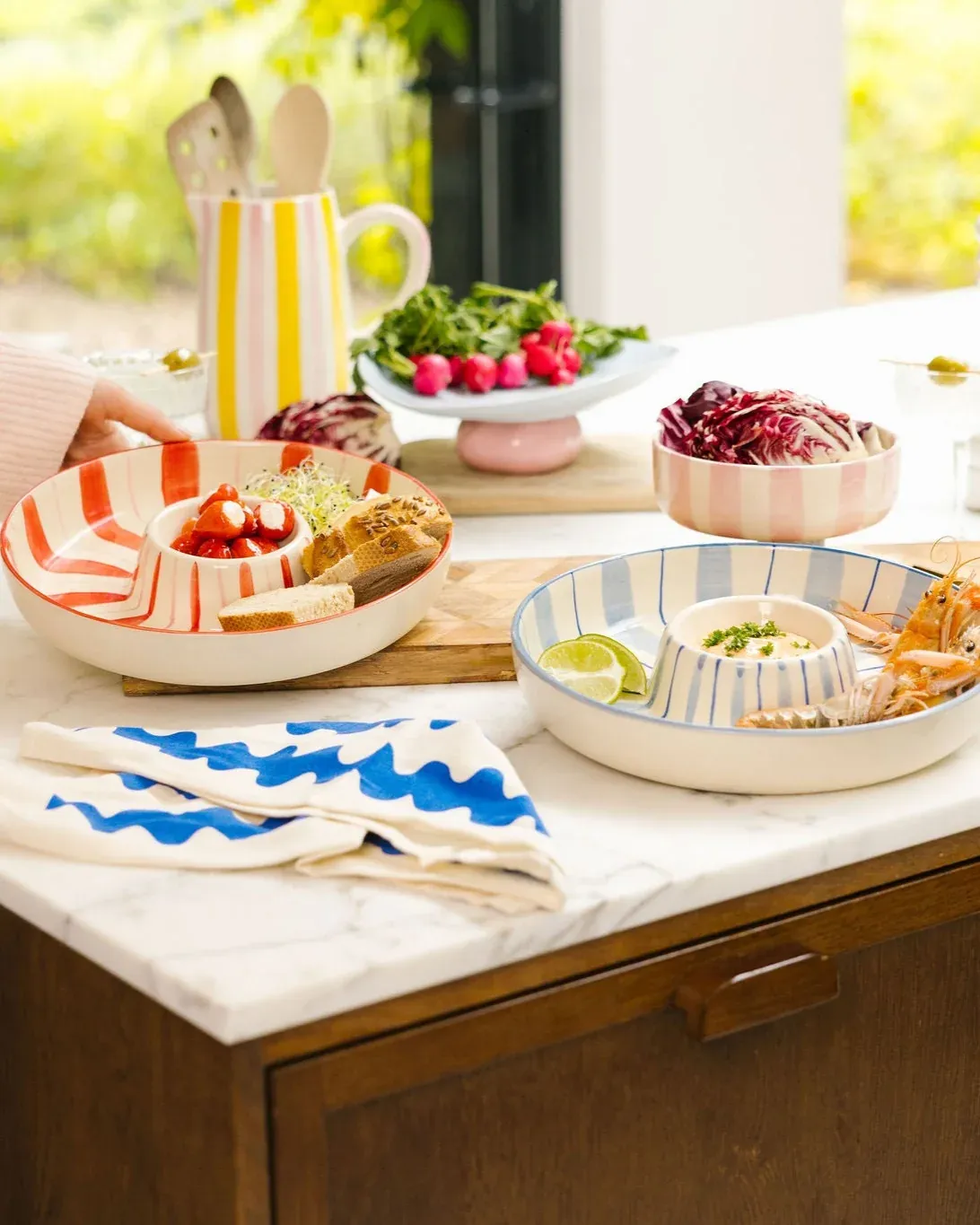 CHIP 'N DIP BOWL - RED