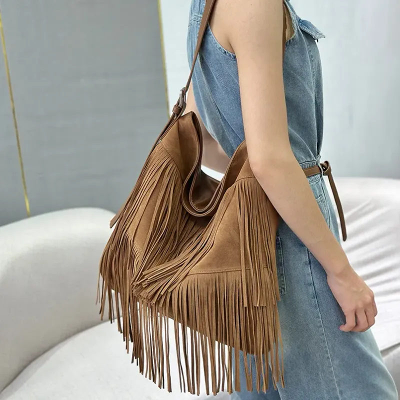 Shoulder Bag with Fringes - Camel