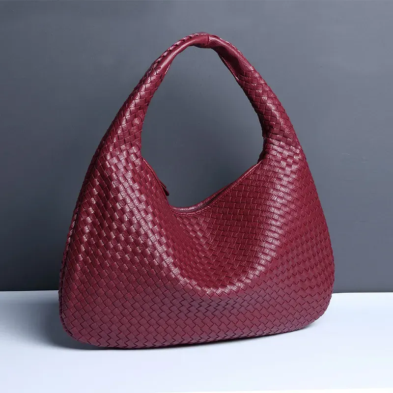 Woven Handbag - Burgundy