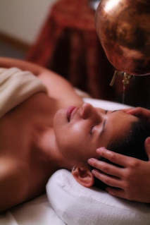 Massage petite Zone au choix (mains/pieds, visage...)