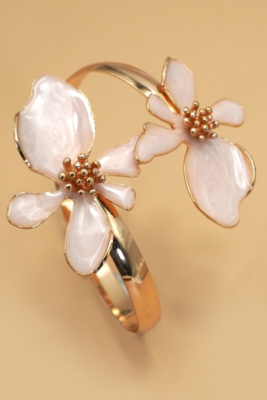 OPEN CUT FLORAL CUFF BRACELET