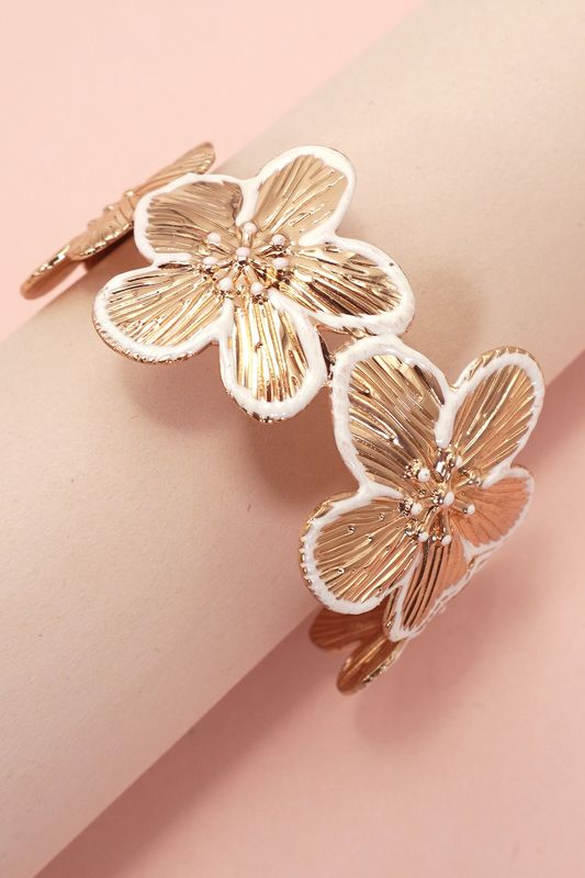 OPEN CUT FLORAL CUFF BRACELET