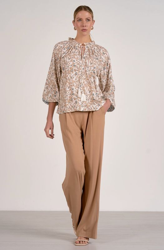 WHIMSY FLORAL BLOUSE