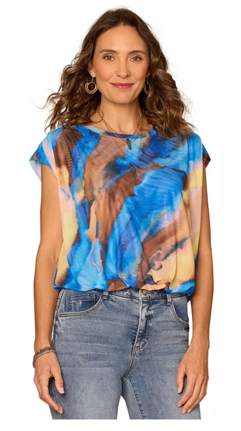 PLEATED BUBBLE HEM PRINT KNIT TOP