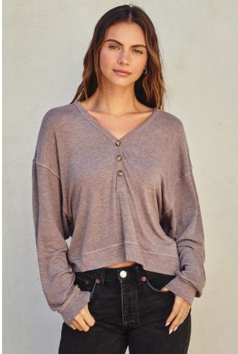 COTTON VNECK BUTTON TOP