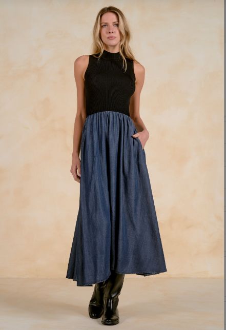 MAXI MOCK NECK SLVLESS DRESS