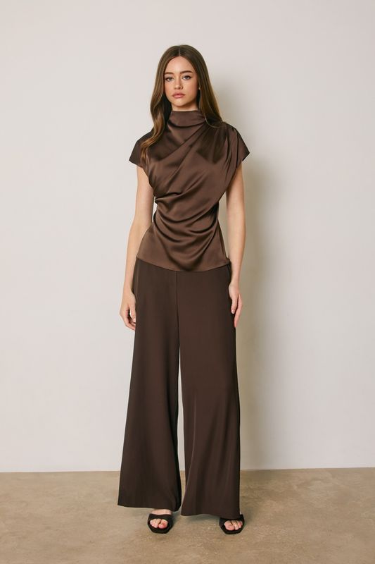 WIDE LEG PULL ON PANTS
