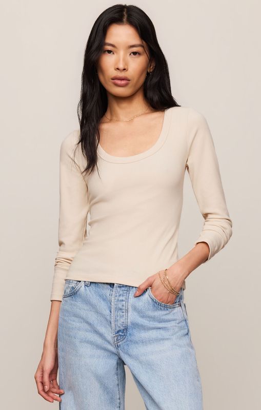 GREYSON SCOOP TEE